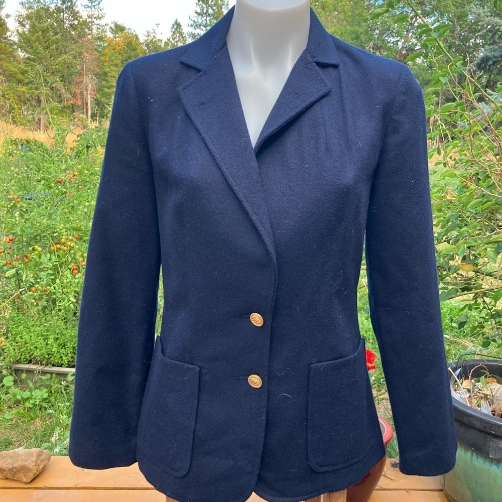 Vintage Montgomery Ward Navy Blue Women's Blazer  gold tone buttons wool blend
